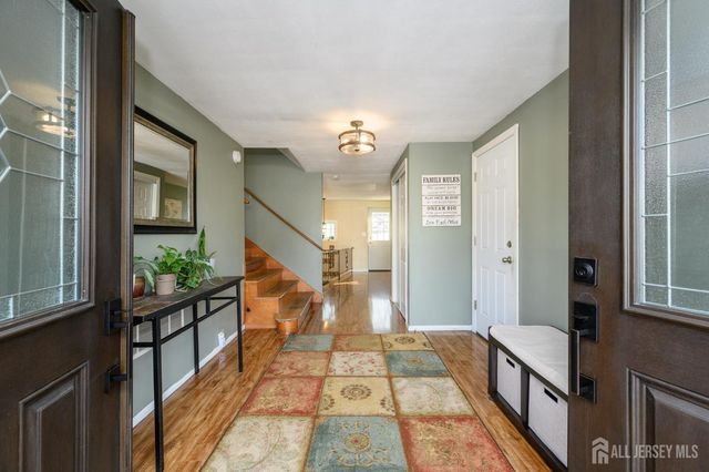 3 Birchwood Road, Jamesburg, NJ 08831