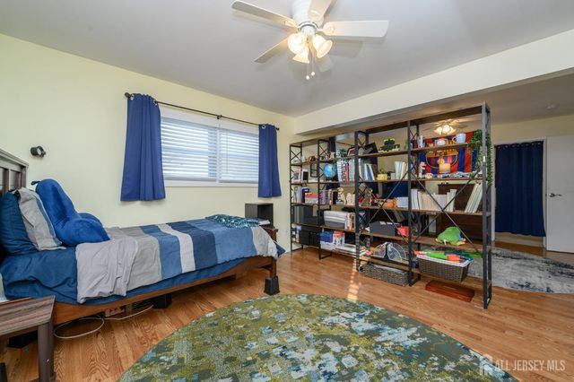 3 Birchwood Road, Jamesburg, NJ 08831