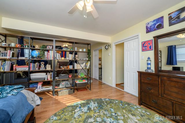 3 Birchwood Road, Jamesburg, NJ 08831