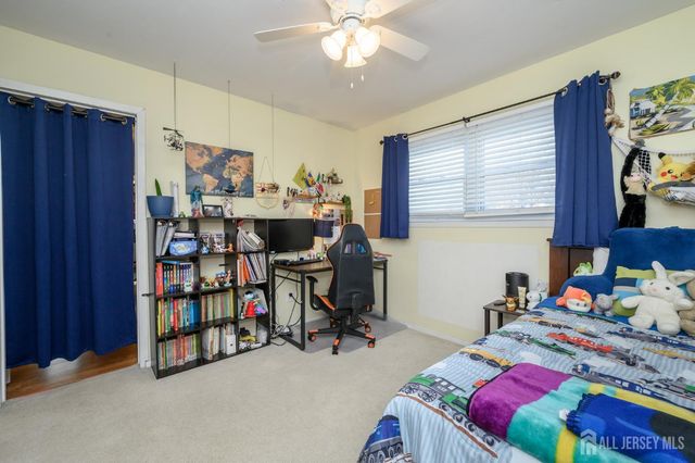 3 Birchwood Road, Jamesburg, NJ 08831