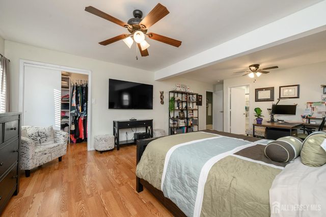 3 Birchwood Road, Jamesburg, NJ 08831