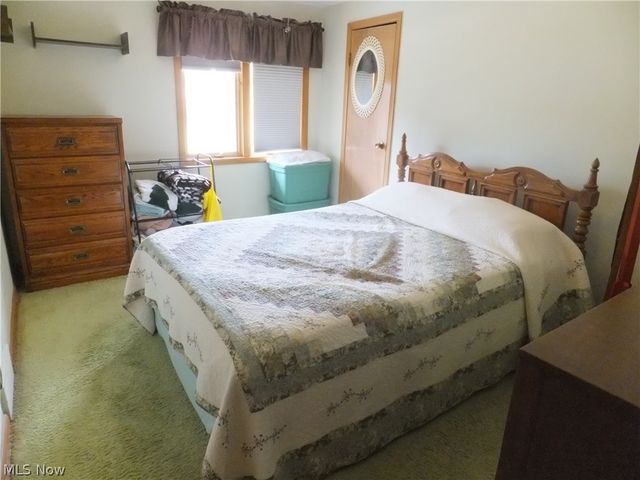 10344 N Church Drive, Parma Heights, OH 44130