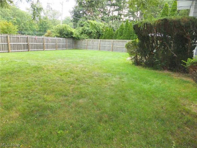 10344 N Church Drive, Parma Heights, OH 44130