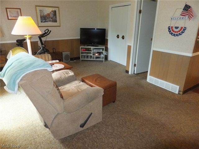 10344 N Church Drive, Parma Heights, OH 44130