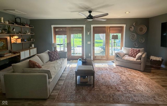 15645 E County Road 500 N, Hope, IN 47246