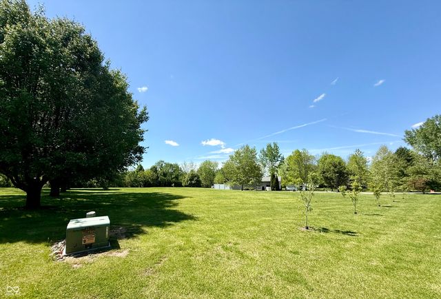 15645 E County Road 500 N, Hope, IN 47246