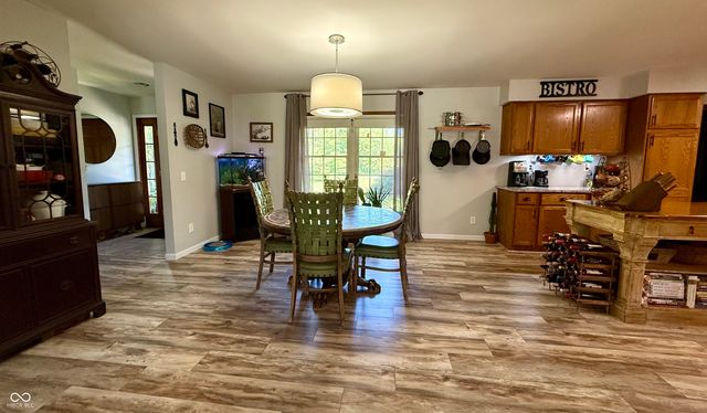 15645 E County Road 500 N, Hope, IN 47246