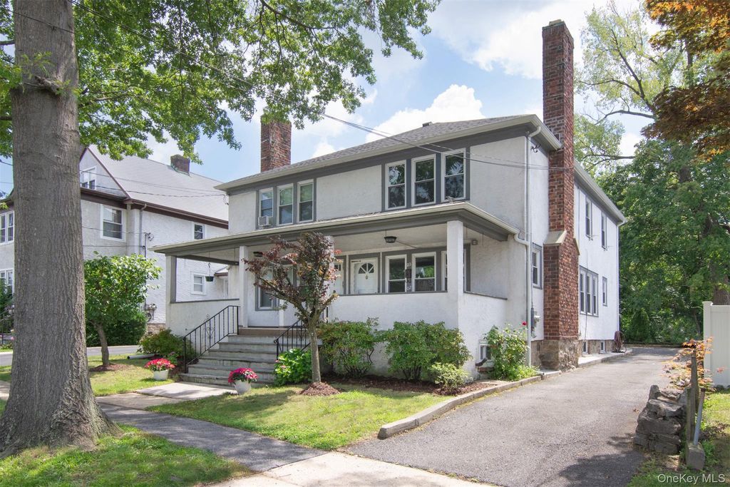 23 Webster Avenue, Harrison, NY 10528 — photo 2