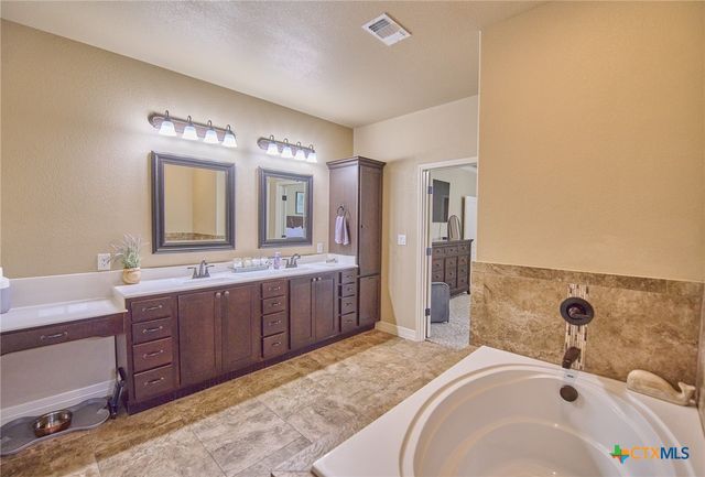 7804 Preston Hollow Drive, Killeen, TX 76542