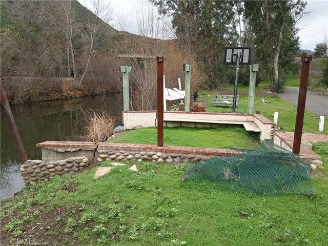 2370 Laguna Circle Drive, Agoura Hills, CA 91301