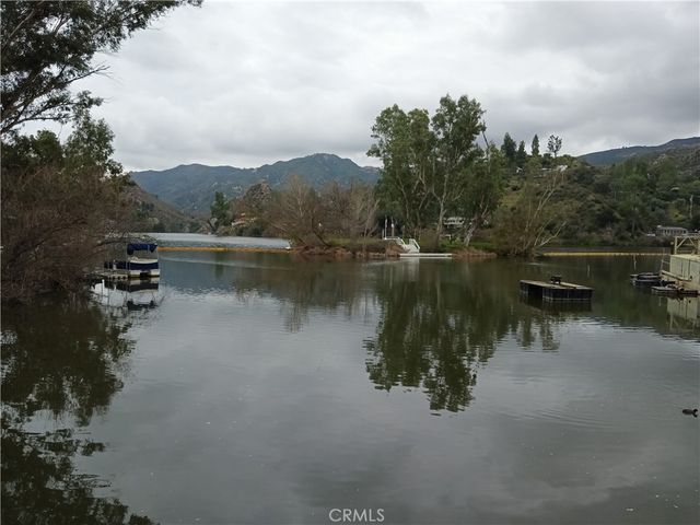 2370 Laguna Circle Drive, Agoura Hills, CA 91301