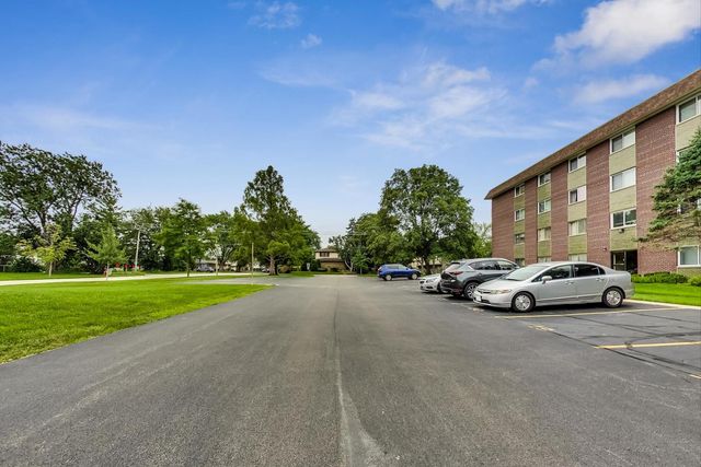 1025 S Fernandez Avenue 3B, Arlington Heights, IL 60005