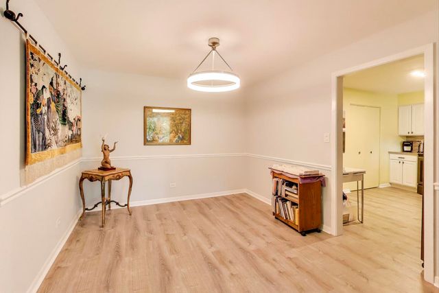 1025 S Fernandez Avenue 3B, Arlington Heights, IL 60005