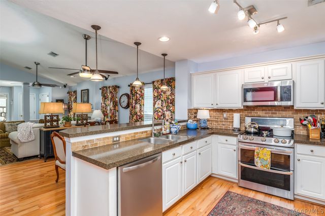 1918 Young Pointe Boulevard, Montgomery, AL 36106