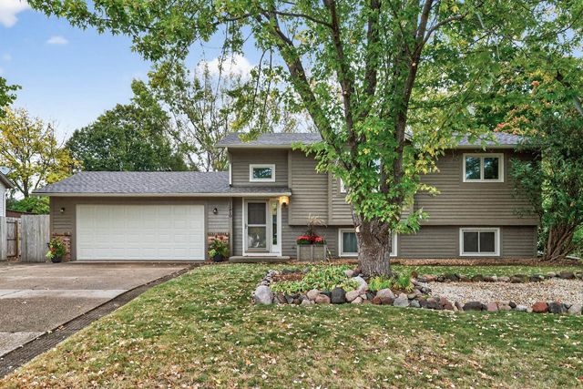 11210 Utah Avenue N, Champlin, MN 55316
