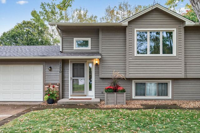 11210 Utah Avenue N, Champlin, MN 55316