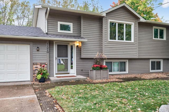 11210 Utah Avenue N, Champlin, MN 55316