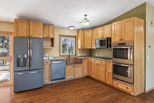 11210 Utah Avenue N, Champlin, MN 55316