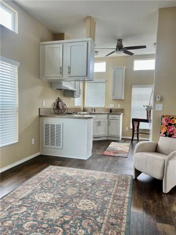 1295 S Cawston 462, Hemet, CA 92545