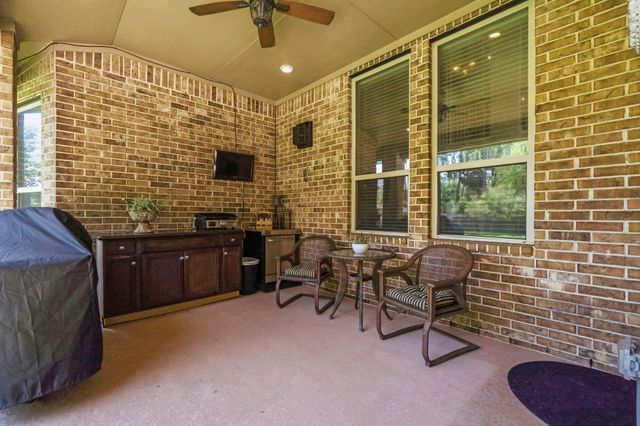 22343 Whitecourt Drive, Tomball, TX 77375