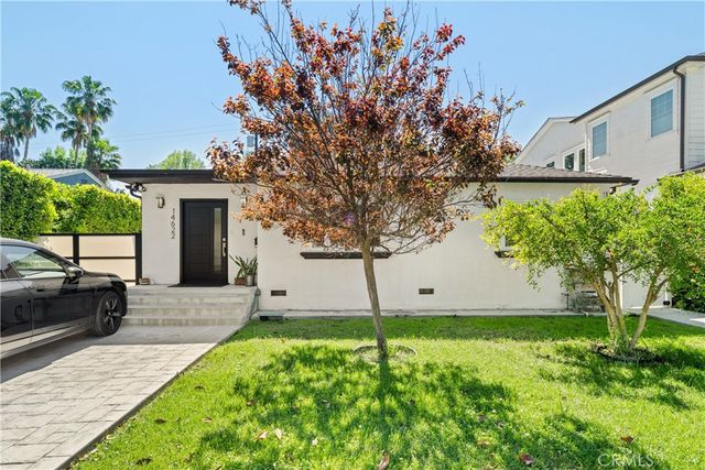 14622 Huston Street, Sherman Oaks, CA 91403