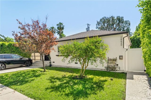 14622 Huston Street, Sherman Oaks, CA 91403