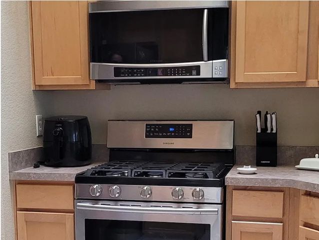 6402 Lake View Lane, Sachse, TX 75048