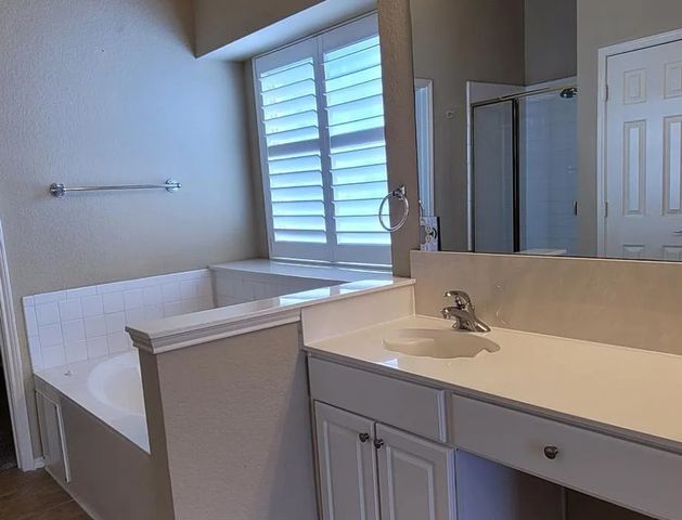 6402 Lake View Lane, Sachse, TX 75048