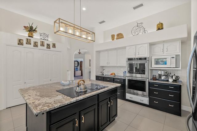 56 EGRET TRAIL, Palm Coast, FL 32164