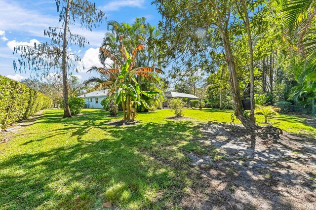 145 Sandy Pine Court, Wellington, FL 33414