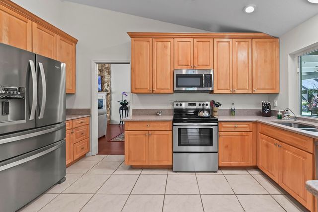 145 Sandy Pine Court, Wellington, FL 33414