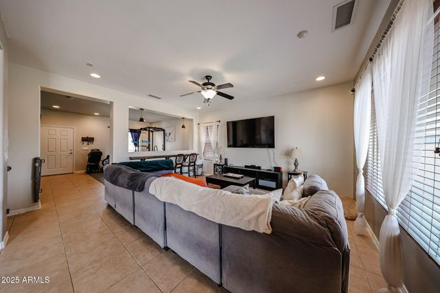 30196 W CRITTENDEN Lane, Buckeye, AZ 85396