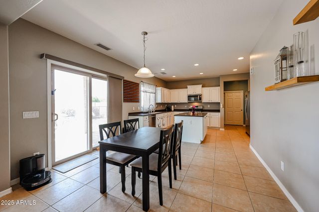 30196 W CRITTENDEN Lane, Buckeye, AZ 85396