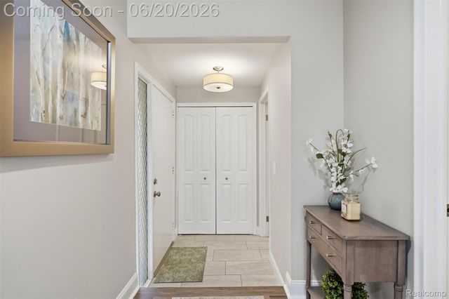 1120 Washington Circle, Northville, MI 48167