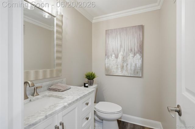 1120 Washington Circle, Northville, MI 48167