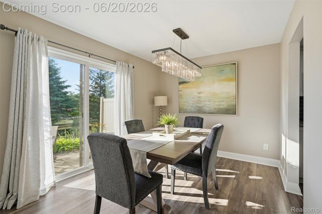 1120 Washington Circle, Northville, MI 48167