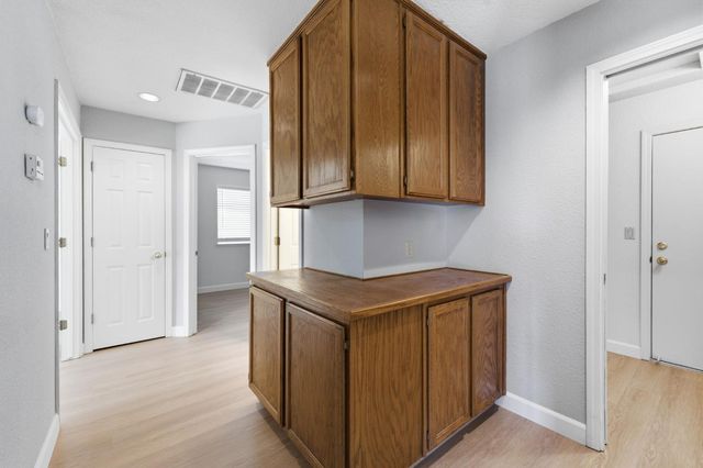 5416 Pearlstone Dr, Antelope, CA 95843