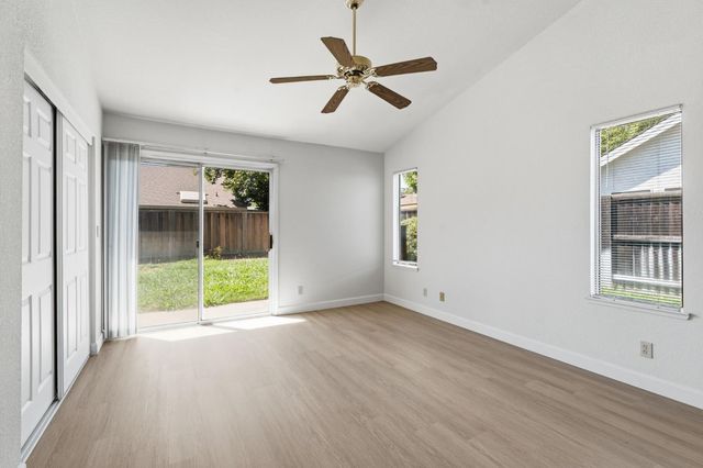 5416 Pearlstone Dr, Antelope, CA 95843