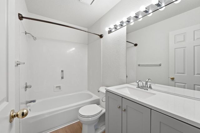 5416 Pearlstone Dr, Antelope, CA 95843