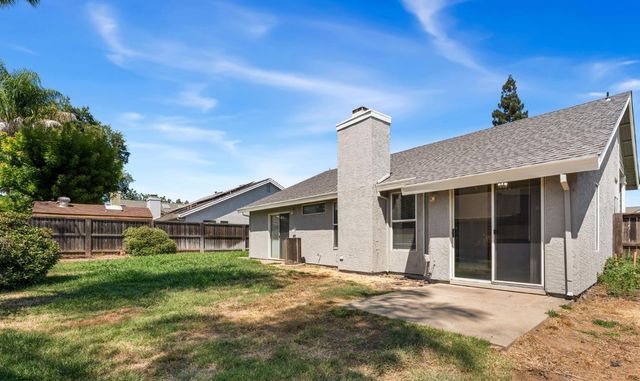 5416 Pearlstone Dr, Antelope, CA 95843