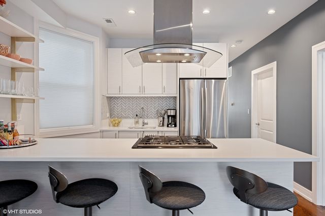 3121 N Monticello Avenue 2, Chicago, IL 60618