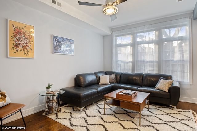 3121 N Monticello Avenue 2, Chicago, IL 60618