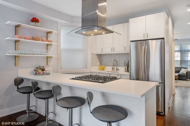 3121 N Monticello Avenue 2, Chicago, IL 60618