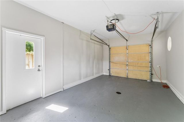 11225 E 14th Street, Independence, MO 64052