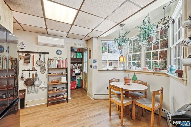 72 Fremont Avenue, Park Ridge, NJ 07656