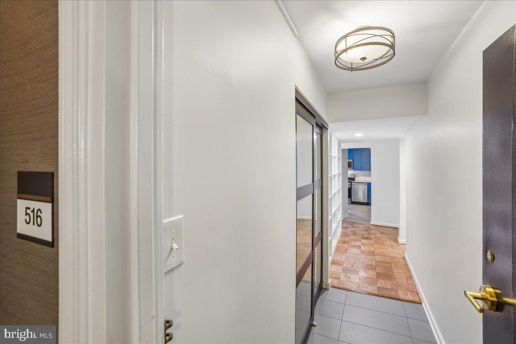 Image 12 of property listing at 9039 SLIGO CREEK PKWY #516, Silver Spring, MD 20901