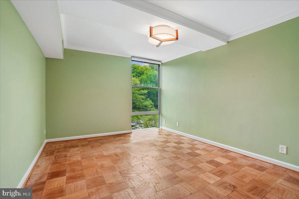 Image 26 of property listing at 9039 SLIGO CREEK PKWY #516, Silver Spring, MD 20901