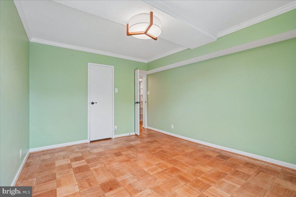 Image 28 of property listing at 9039 SLIGO CREEK PKWY #516, Silver Spring, MD 20901
