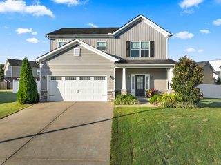 4262 Golden Sun Ct, Murfreesboro, TN 37127