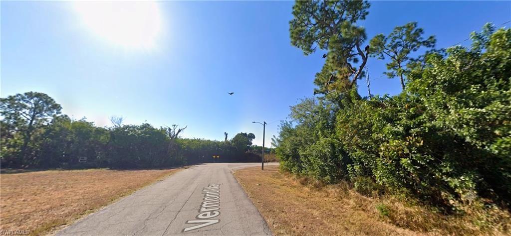 211 Vermont WAY, Lehigh Acres, FL 33936